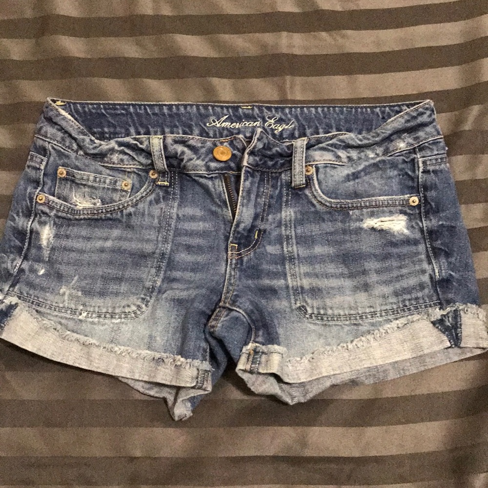 American Eagle distressed cuffed shorts